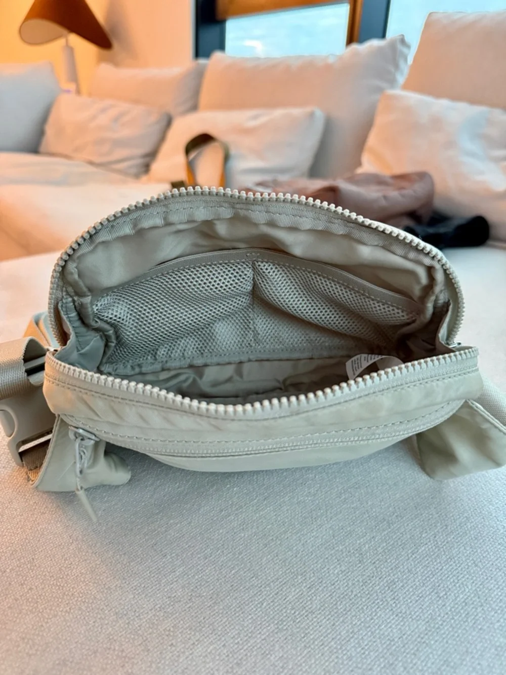 Lululemon Everywhere Belt Bag (2L)
